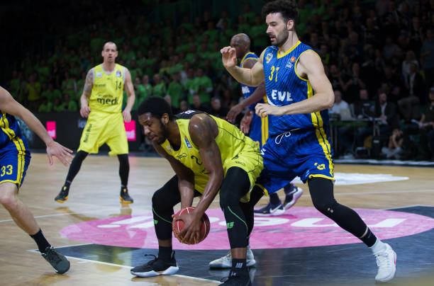 助教练组测 助教练组测