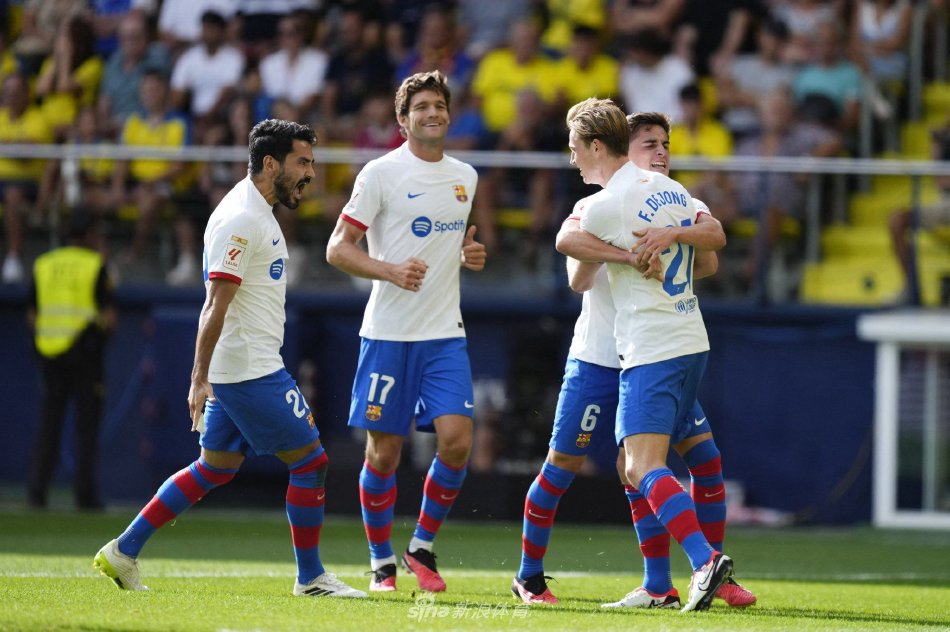 展示了坚持 展示了坚持