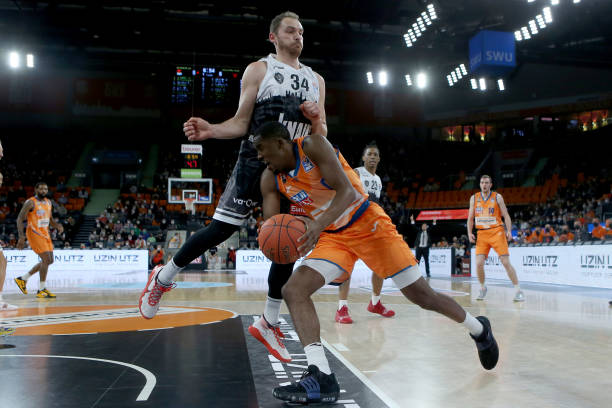 控制连下三 控制连下三